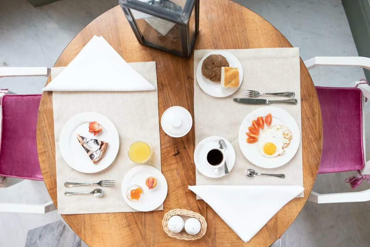 كارارا Villa Belverde Boutique Hotel
